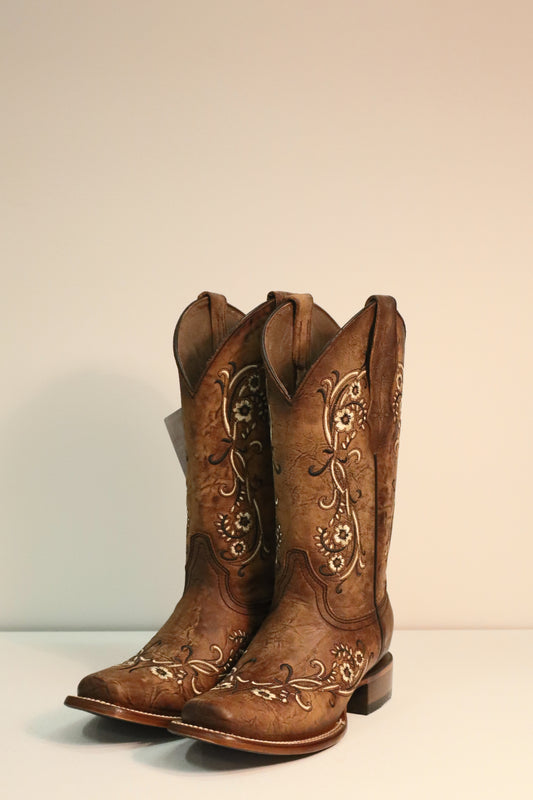 Sand Floral by Corral